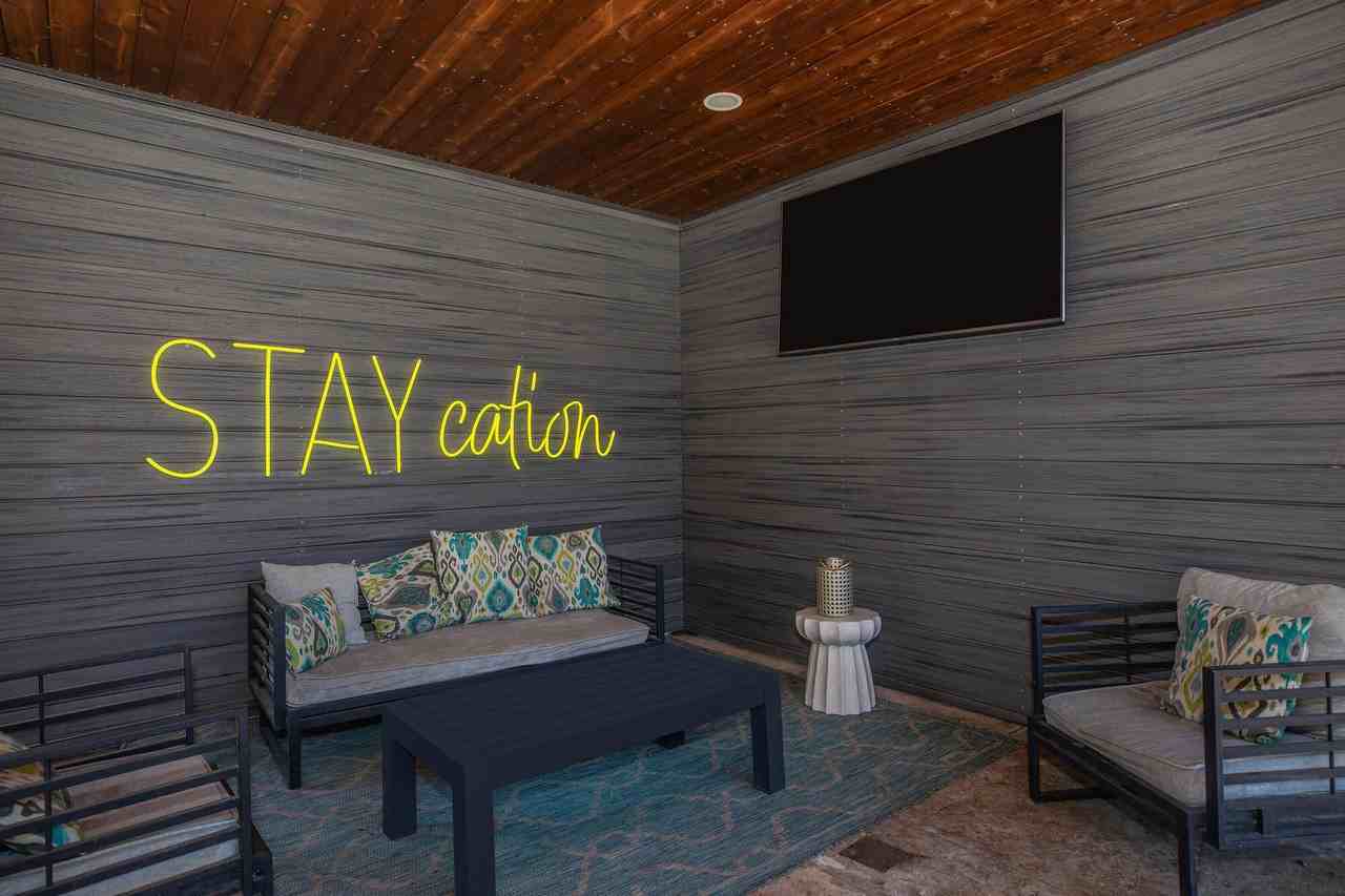 Mirador - Photo 5 of 33