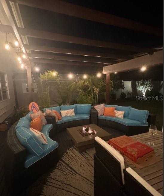 6304 Beechwood Avenue - Photo 4 of 41