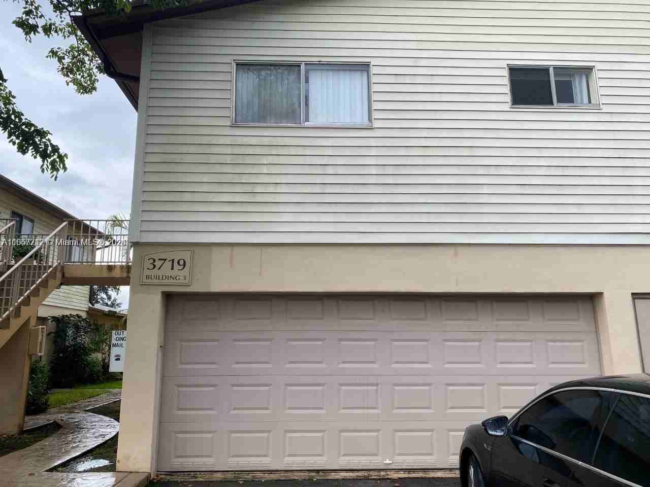 3719 Nw 84th Ave #F1R - Photo 2 of 8