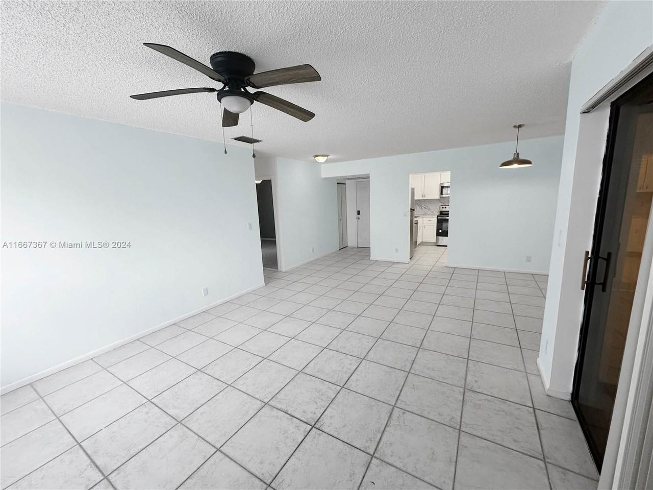 3751 Nw 35th St #F1R - Photo 2 of 8