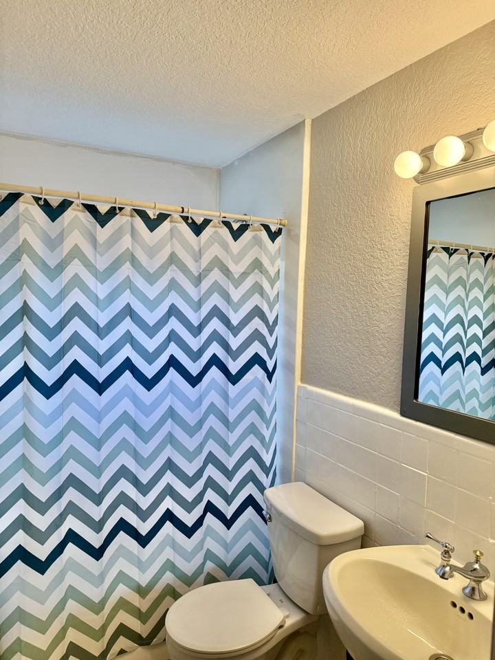 E Jean St - Photo 4 of 13