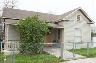 721 S Pine St - Photo 1 of 1