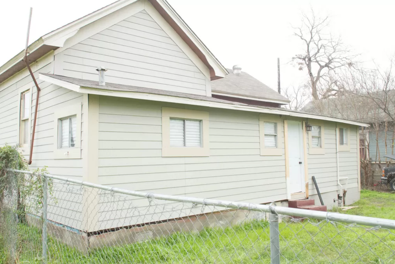 721 S Pine St - Photo 4 of 5