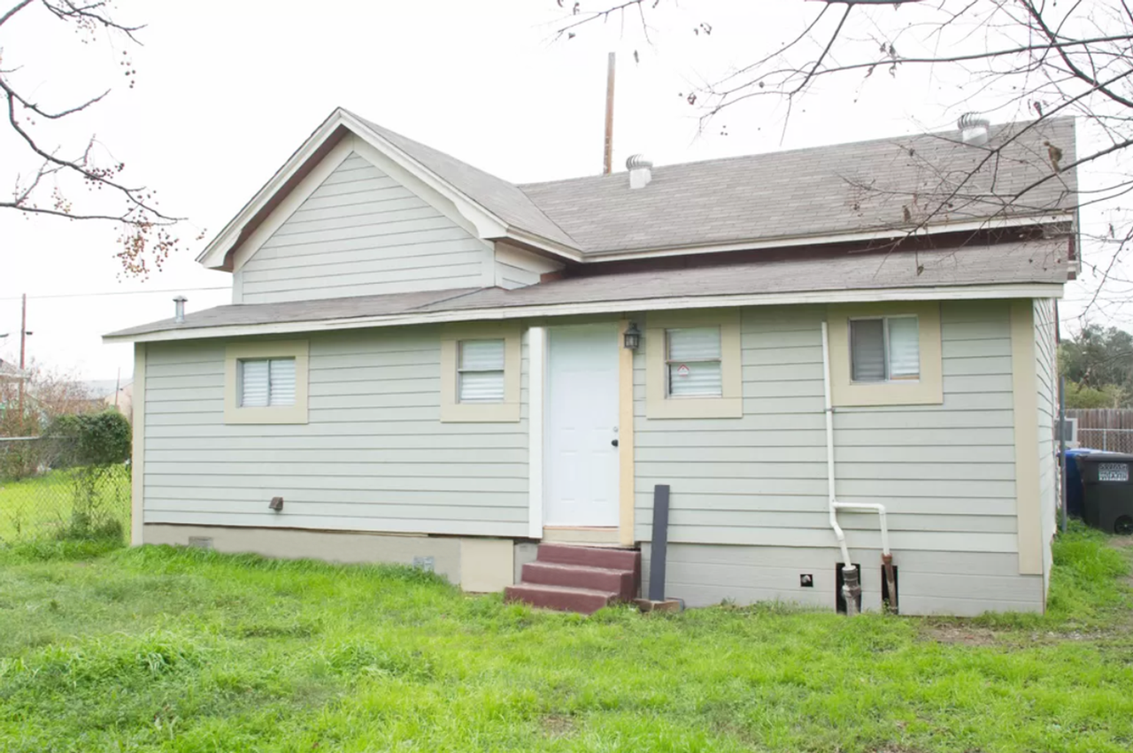 721 S Pine St - Photo 5 of 5