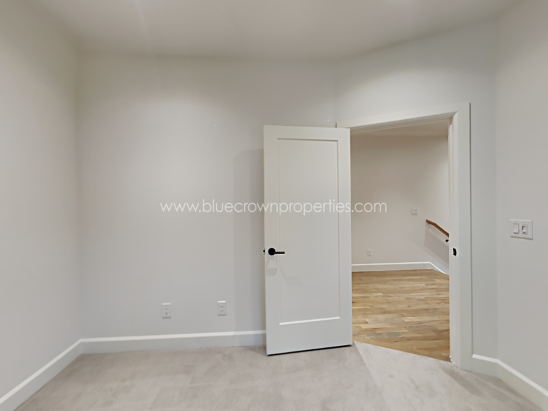 4417 Emerson Ave - Photo 6 of 23