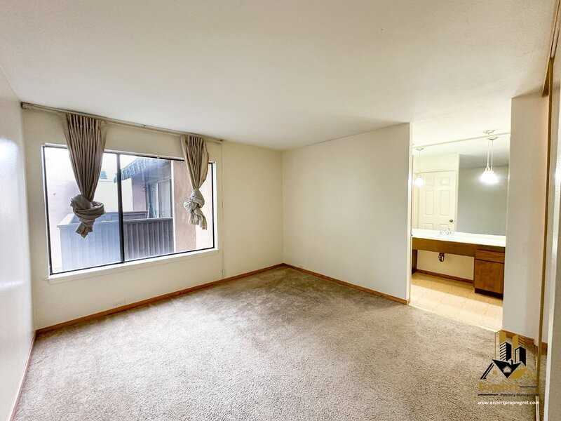 2200 Woodside Ln #5 - Photo 6 of 11