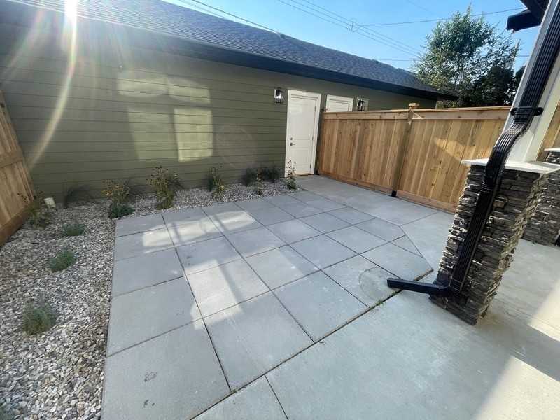 839 Wilson Ave #2 - Photo 3 of 11