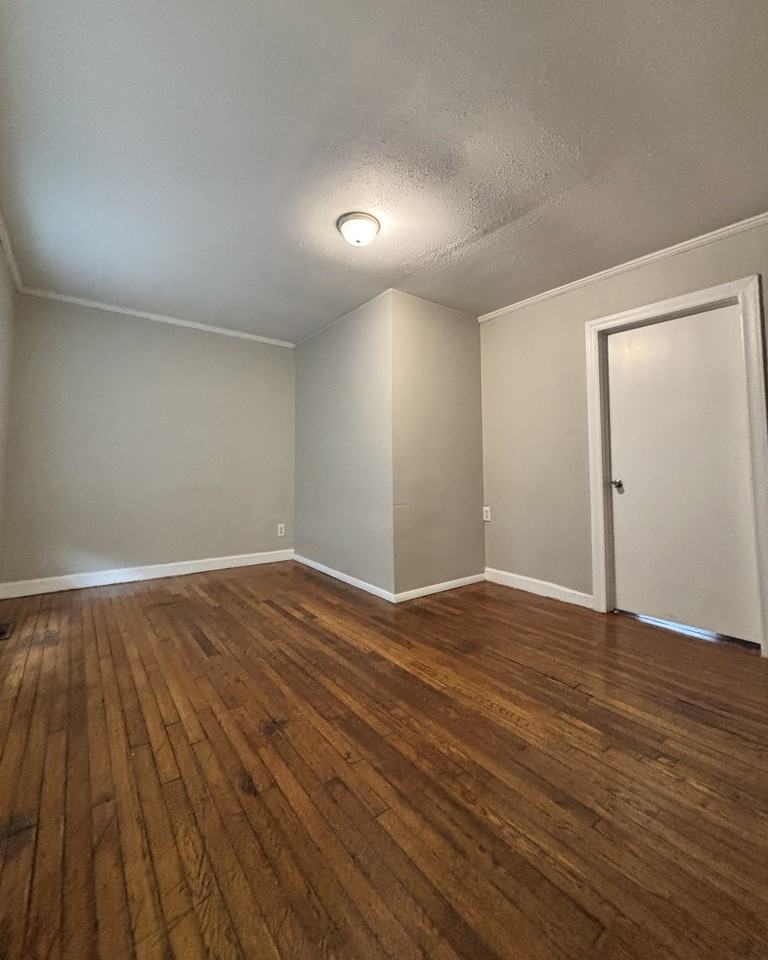 1500 W Walnut Ave - Photo 3 of 11