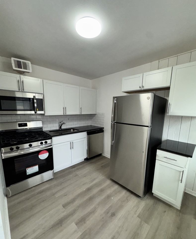 509 Maier Dr - Photo 3 of 6