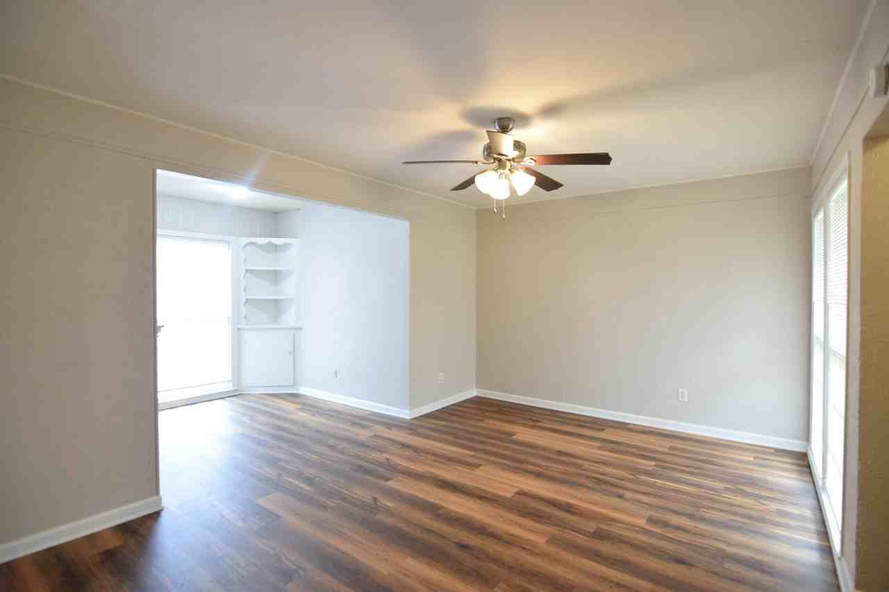 1504 S 7th St - Photo 6 of 15