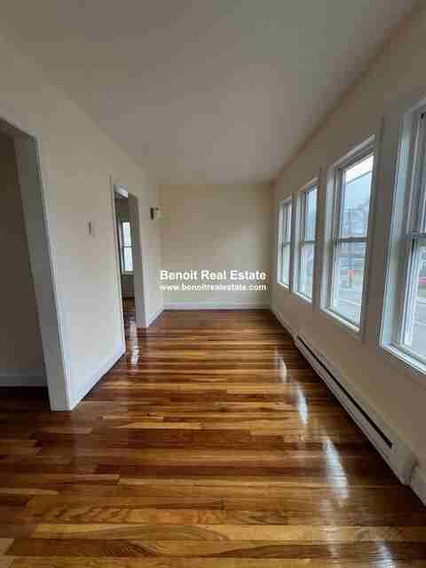 Grenville Rd #1 - Photo 4 of 9