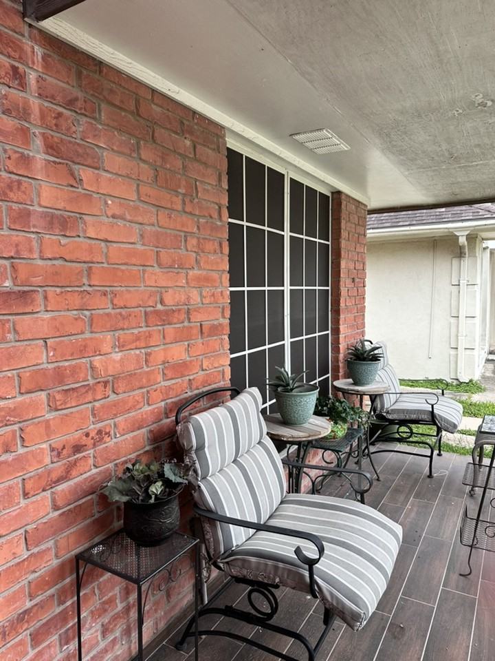 1325 Cottonwood Blvd #NA - Photo 3 of 33