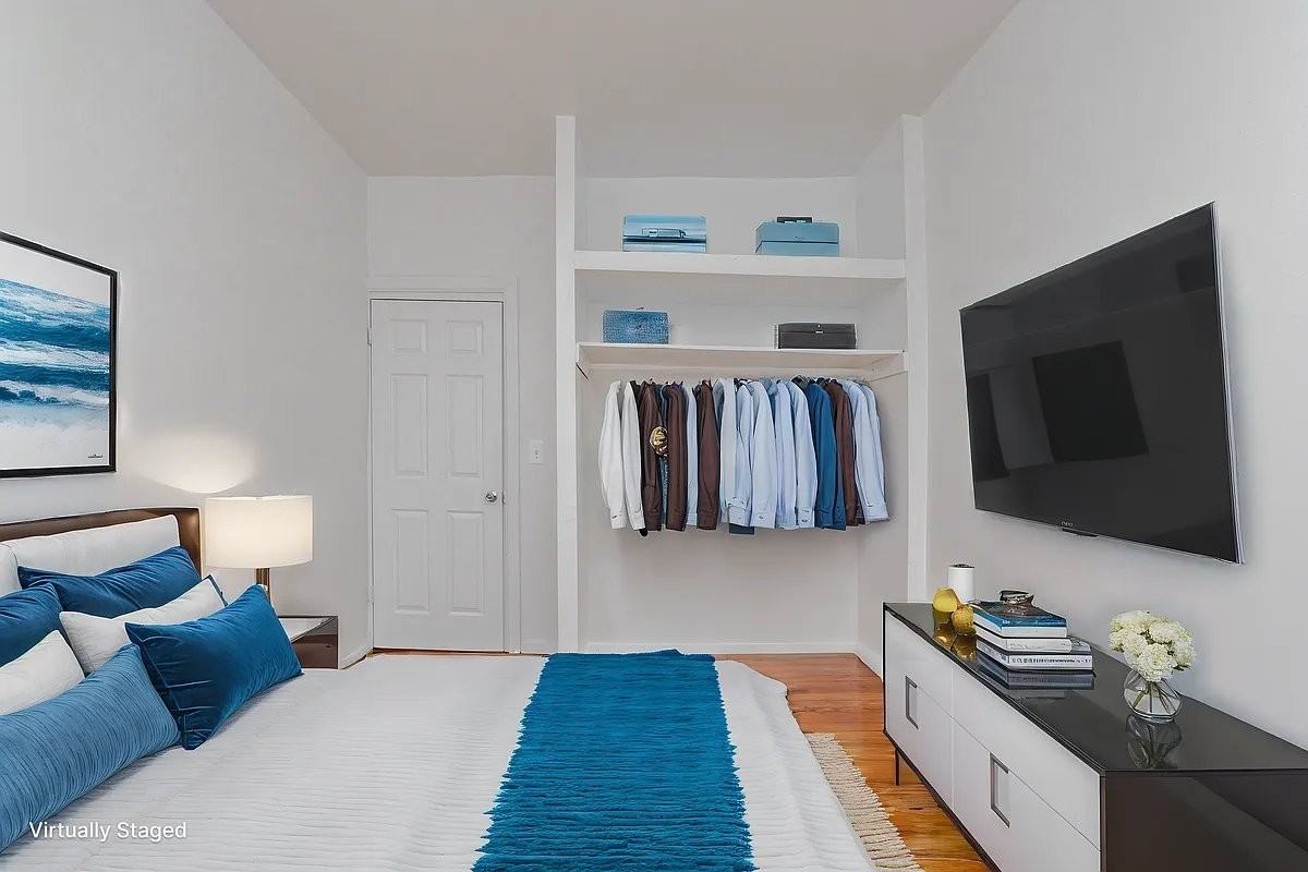 159 E Houston St #2 - Photo 3 of 6