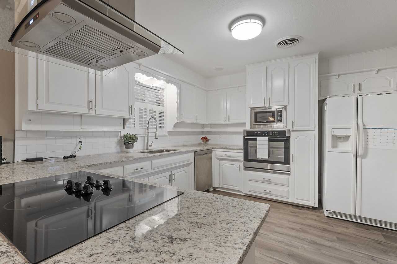 Canton Dr & Shelton St #2B - Photo 5 of 31