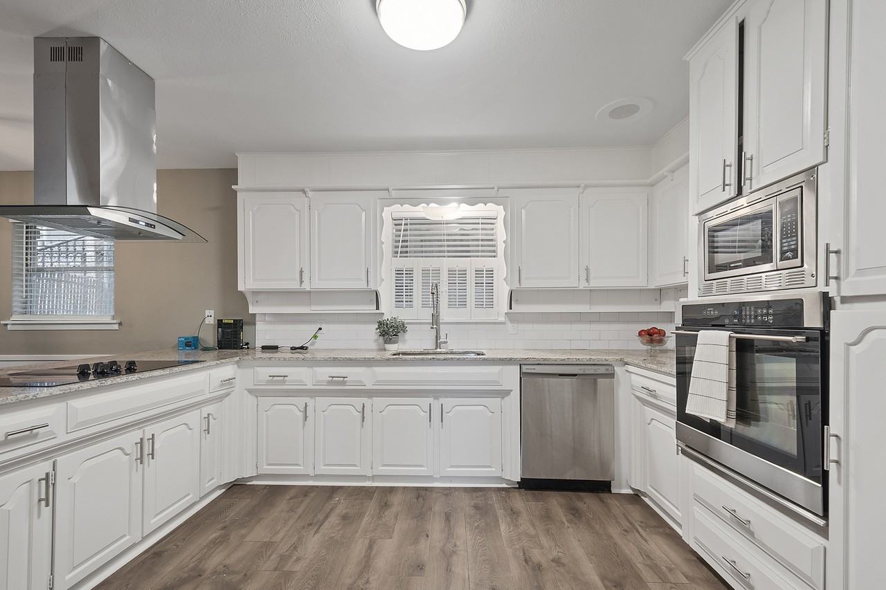 Canton Dr & Shelton St #1E - Photo 7 of 31