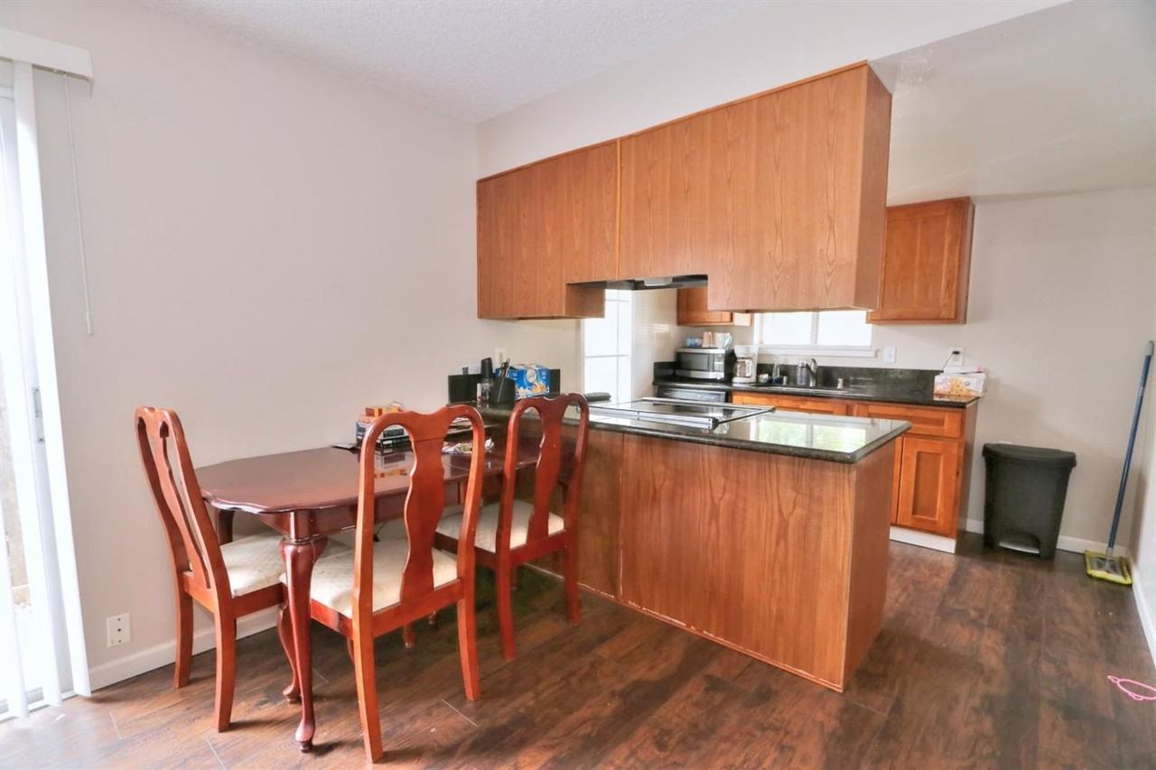 1116 Clinton Rd - Photo 7 of 21