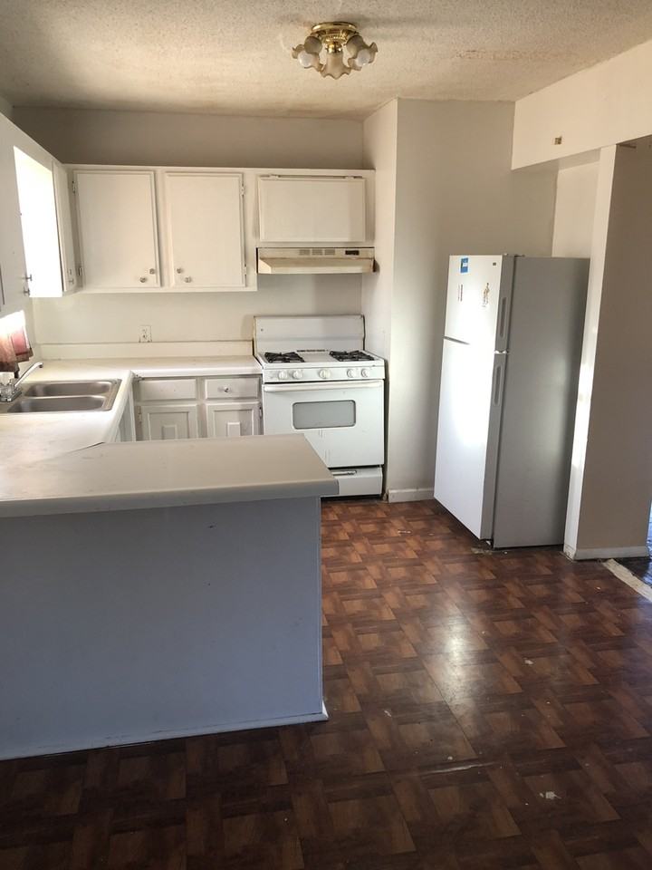 3167 N Lansing Pl - Photo 3 of 9