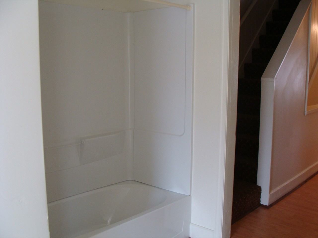 250 Chestnut St - Photo 5 of 6