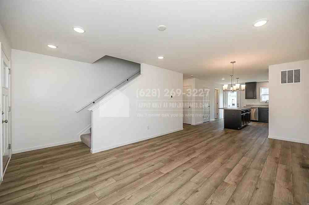 206 Newal Way #175-604 - Photo 3 of 24