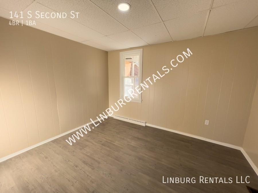 141 S 2nd St - Photo 3 of 12