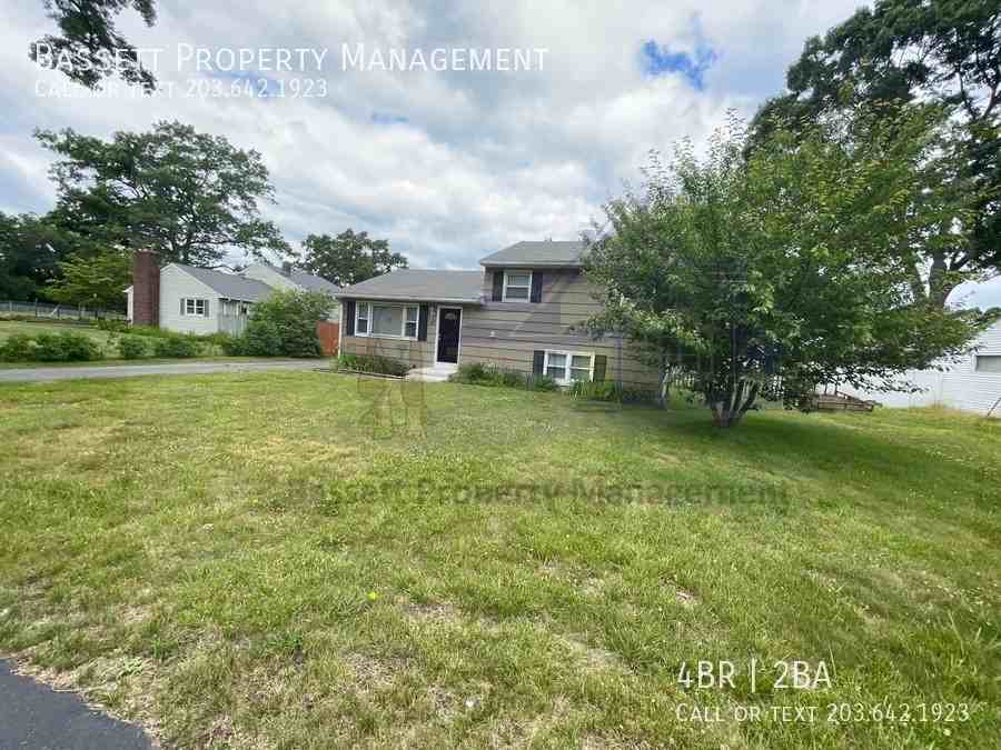 429 Pool Rd - Photo 2 of 33