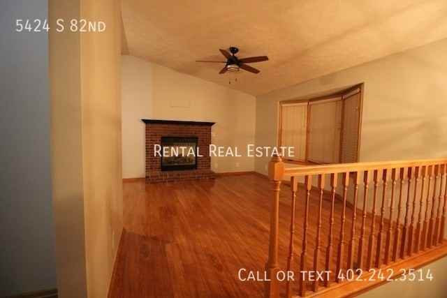 5424 S 82nd St - Photo 2 of 25