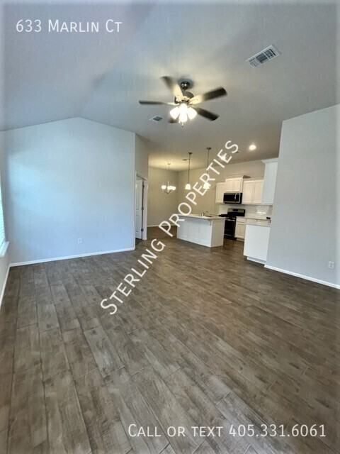 633 Marlin Ct - Photo 5 of 26