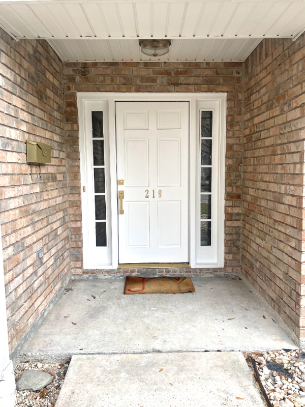 218 Phosphor Ave - Photo 2 of 20