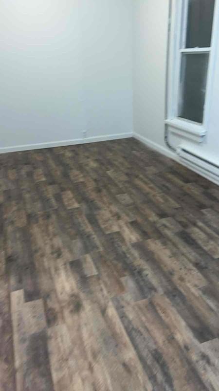 114 Brookside Ave - Photo 3 of 6