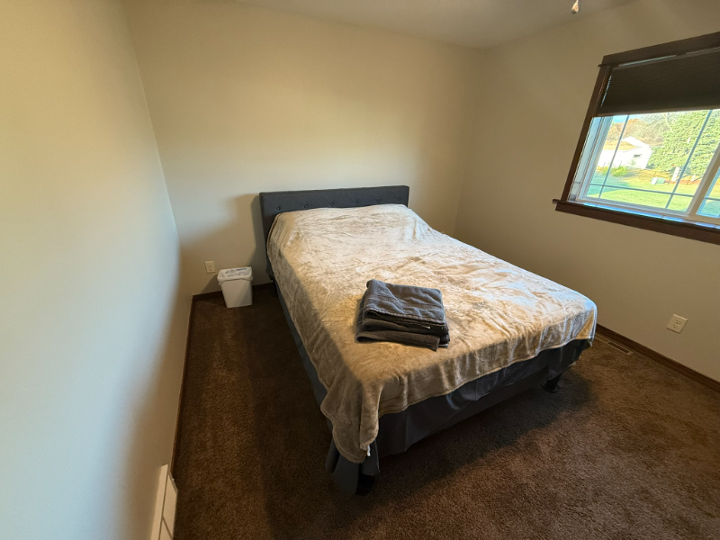 1311 Camelot Drive - Photo 3 of 17