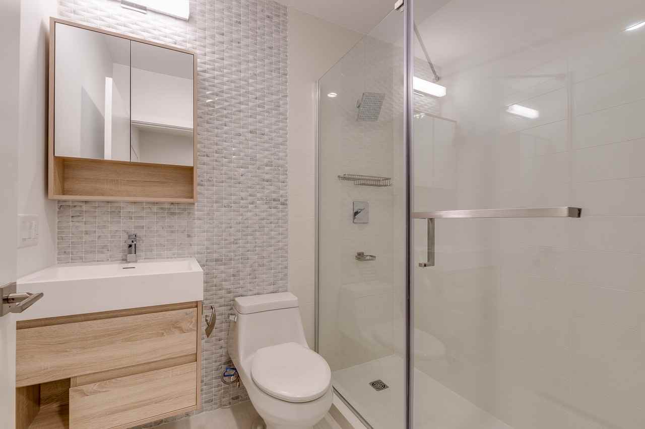 1425 Haro Street - Photo 14