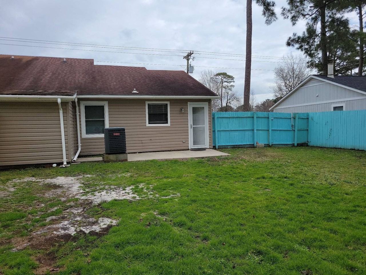 234 Webb Blvd - Photo 2 of 19