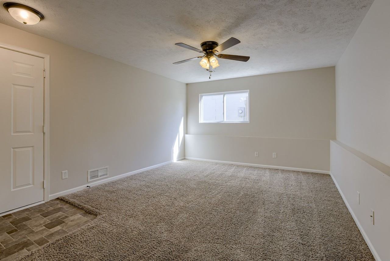 17821 Lillian St - Photo 3 of 26