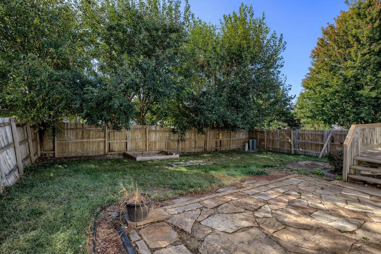 17821 Lillian St - Photo 6 of 26