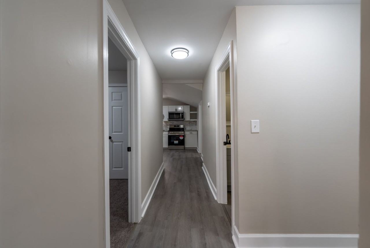 1001 S Layton Ave - Photo 5 of 23