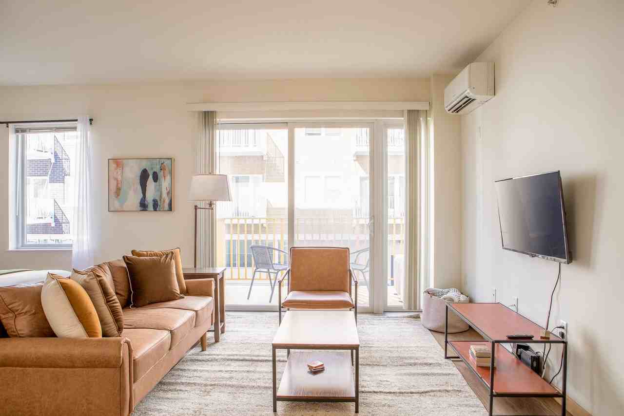 1031 South 1st Street #205 - Photo 7 of 19