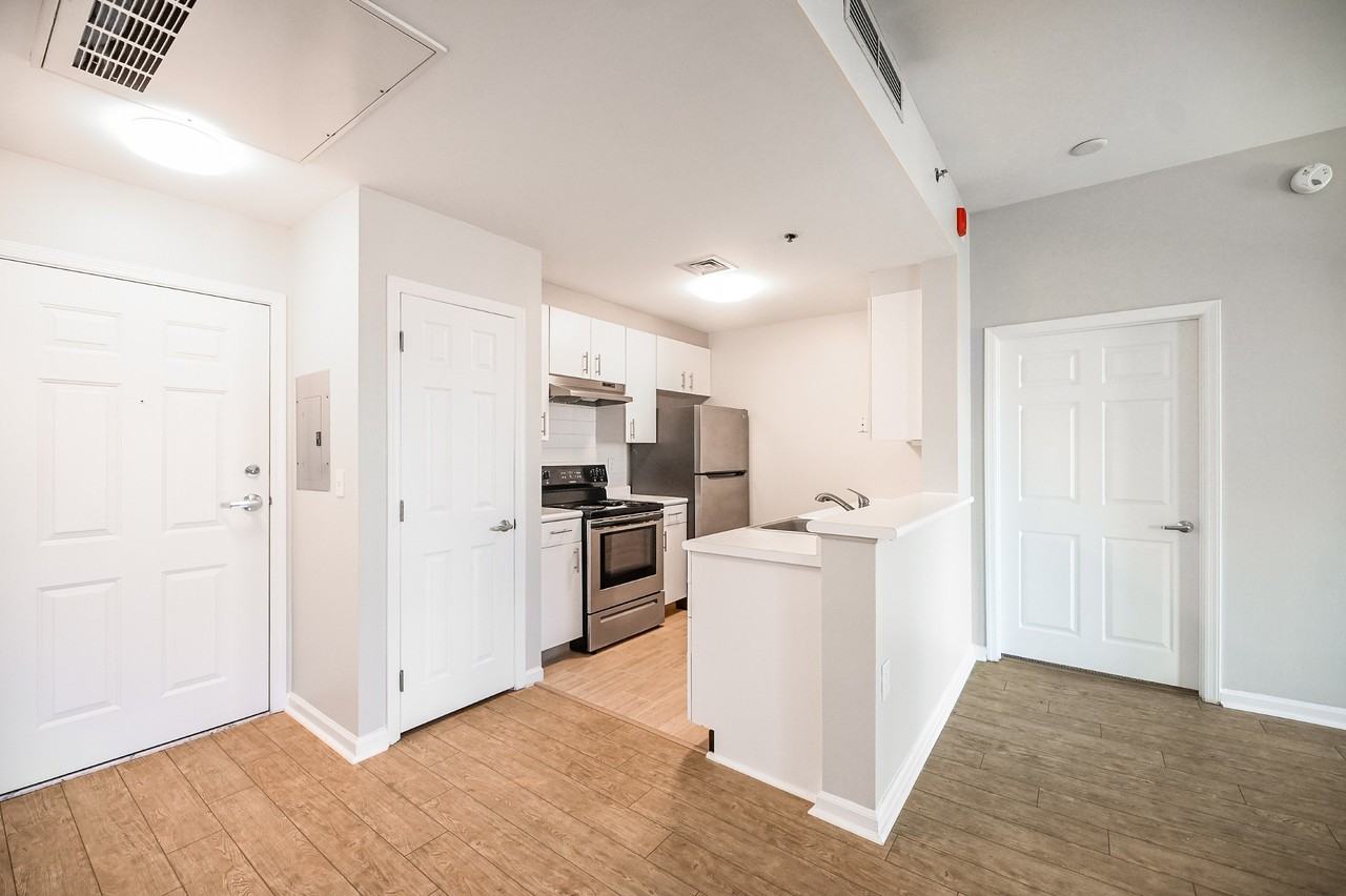 Ninth Square Apartments - Photo 5 of 29