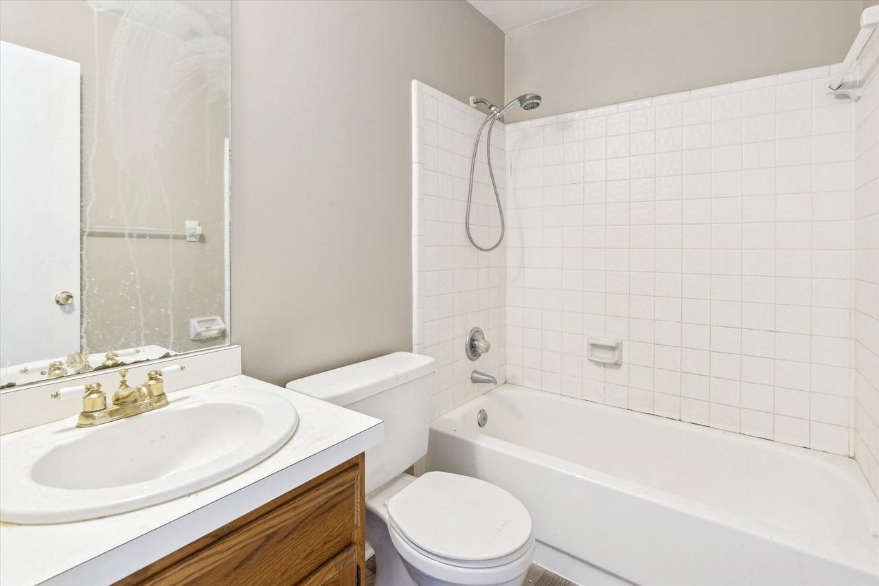 Sw 69th St - Photo 5 of 15