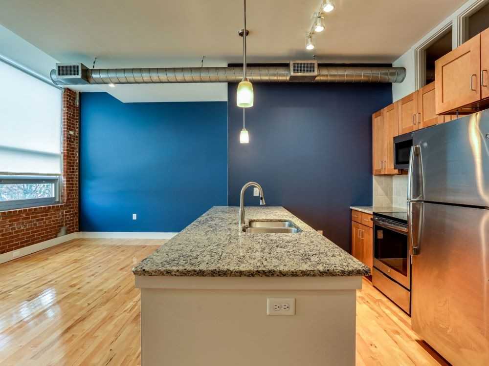 Lancaster Lofts Apartments - Photo 7 of 25