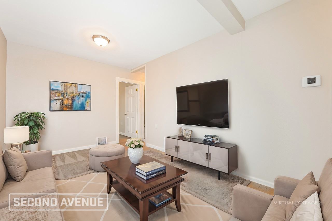 137 Baker Rd - Photo 2 of 28