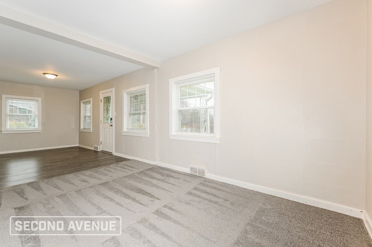 137 Baker Rd - Photo 6 of 28