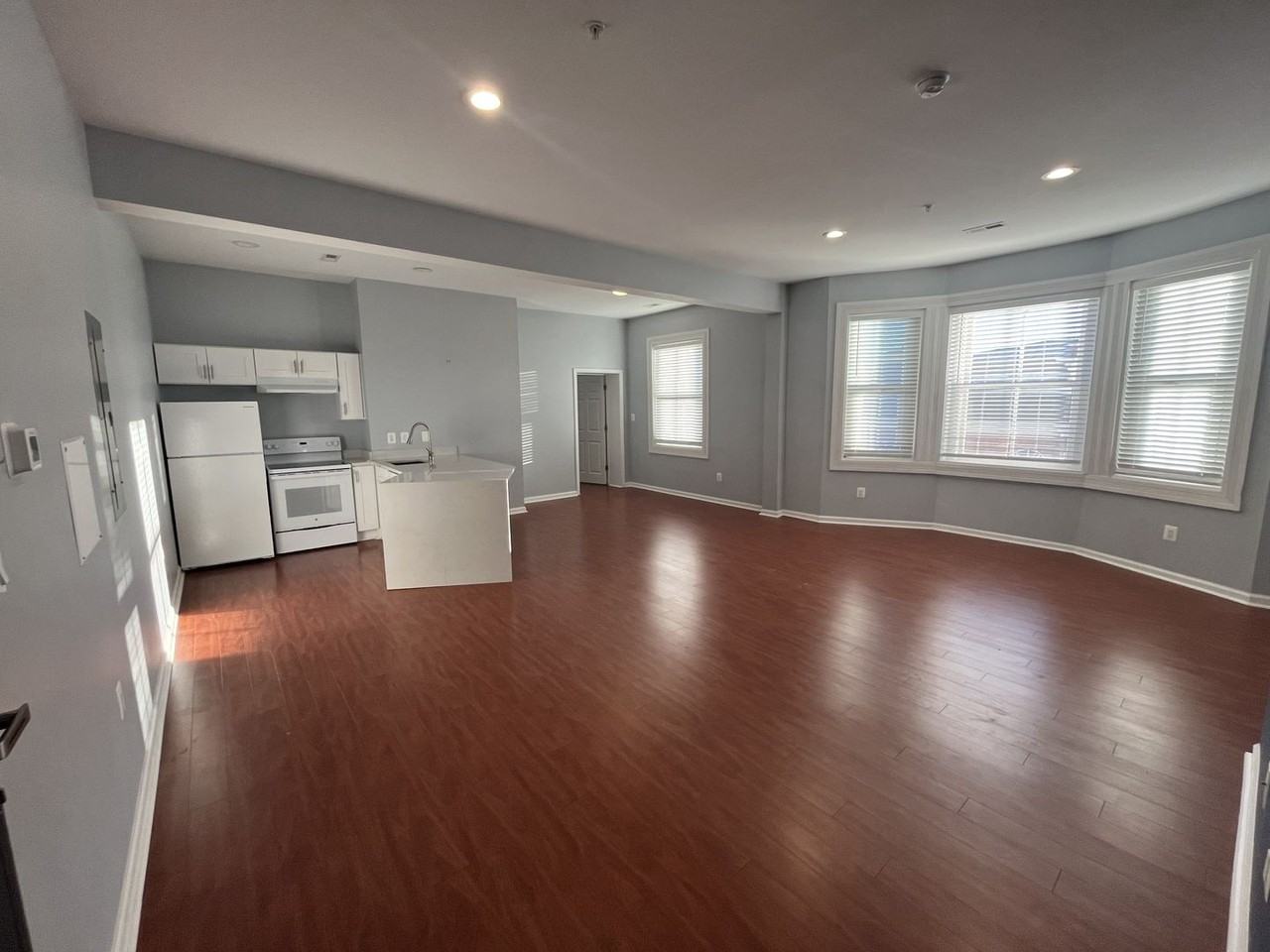 The Aria - Photo 4 of 50