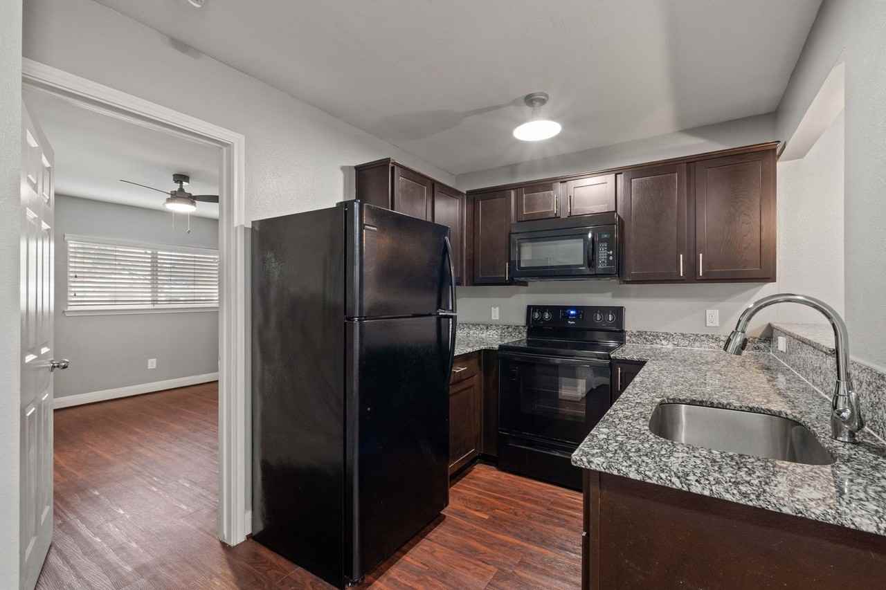 Harmon Square - Photo 4 of 19