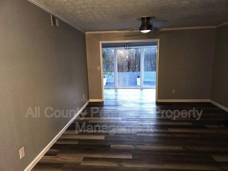 1307 Natchez Trce - Photo 4 of 11
