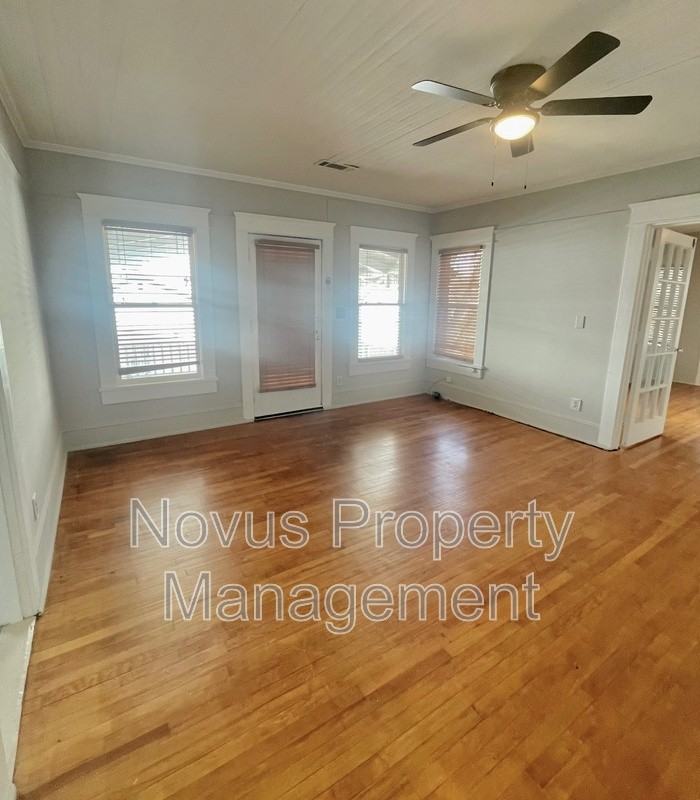 405 Bradley St #D - Photo 3 of 18