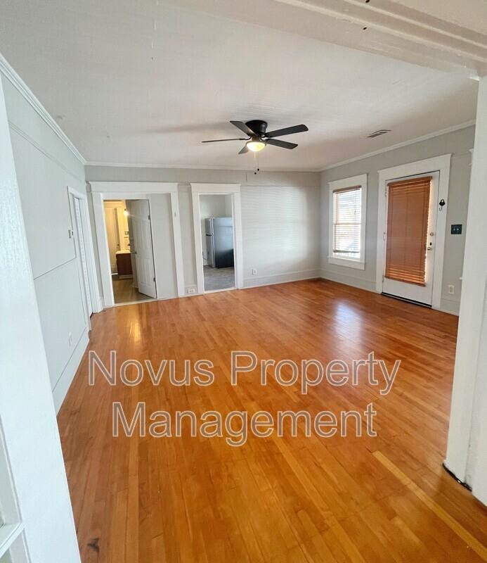 405 Bradley St #D - Photo 4 of 18