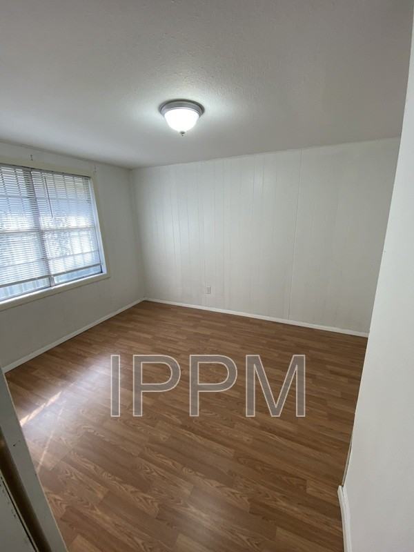 818 W Buchanan St - Photo 5 of 16