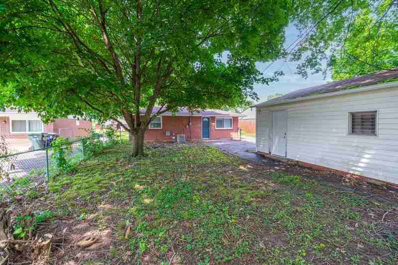 3718 Abney Rd - Photo 3 of 16