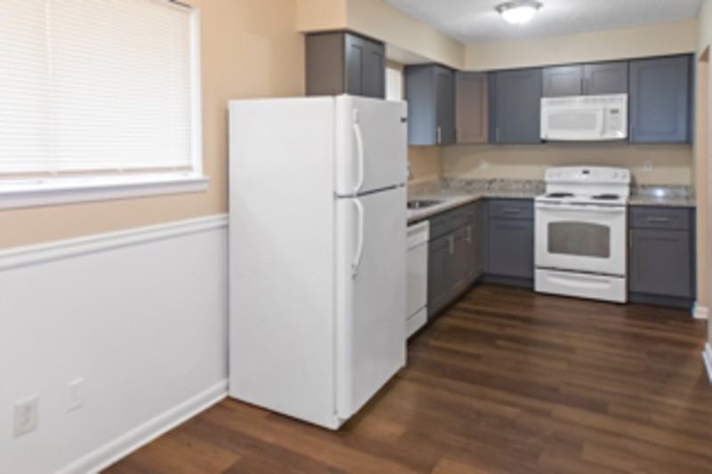 3783 Hogan Rd Sw - Photo 2 of 14