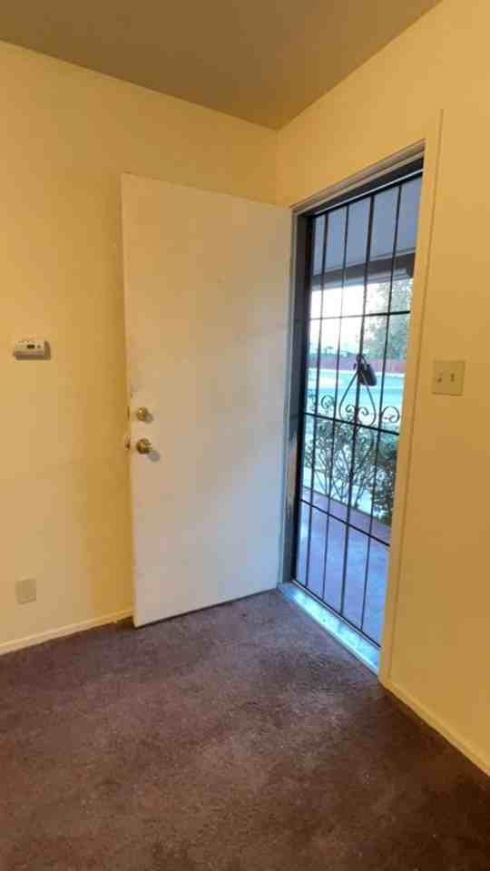 1319 Wilson Avenue #F - Photo 3 of 13